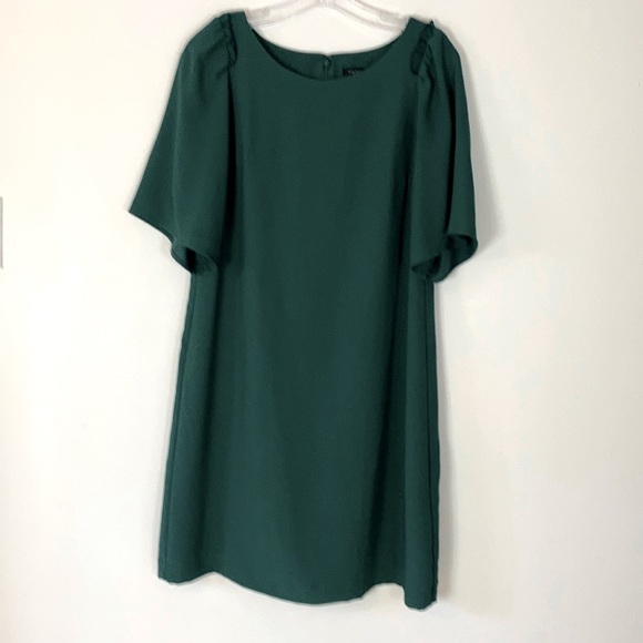 Ann Taylor Dresses & Skirts - Ann Taylor Dress | size 6 | Theblondepeach